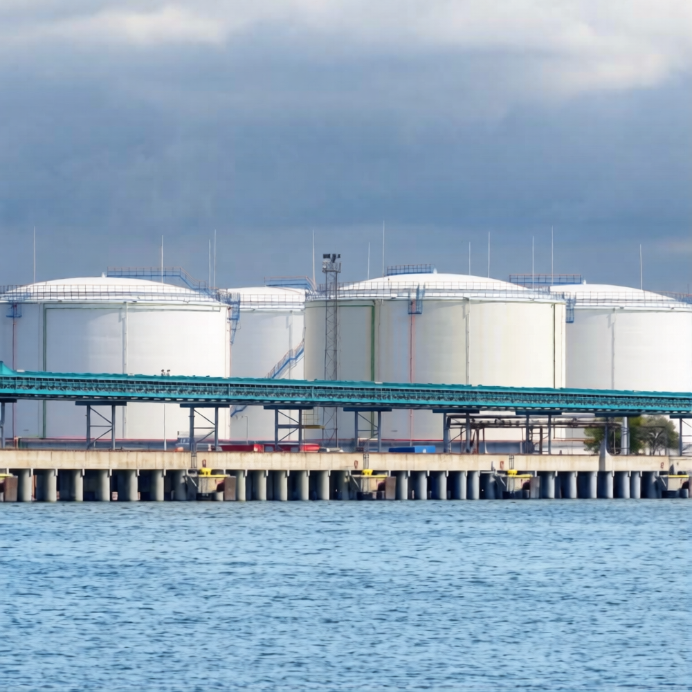 Petroleum storage tanks representative of a US Gulf Coast terminal